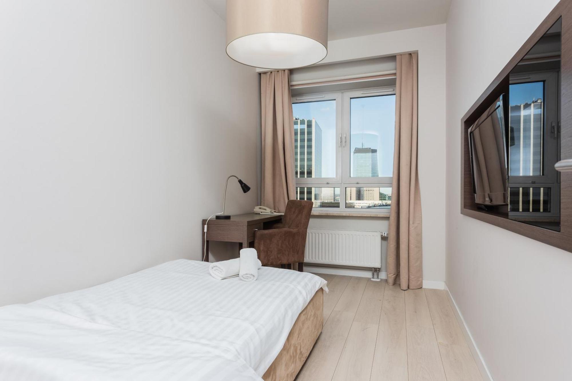 Platinum Residence Varşovia Exterior foto