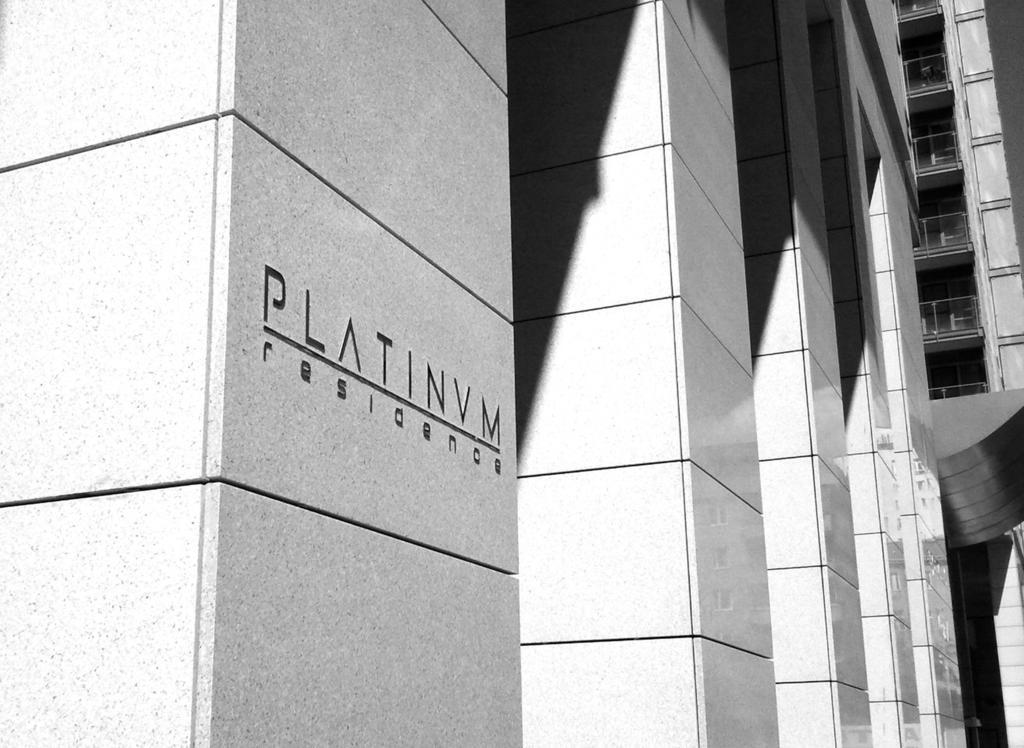 Platinum Residence Varşovia Exterior foto