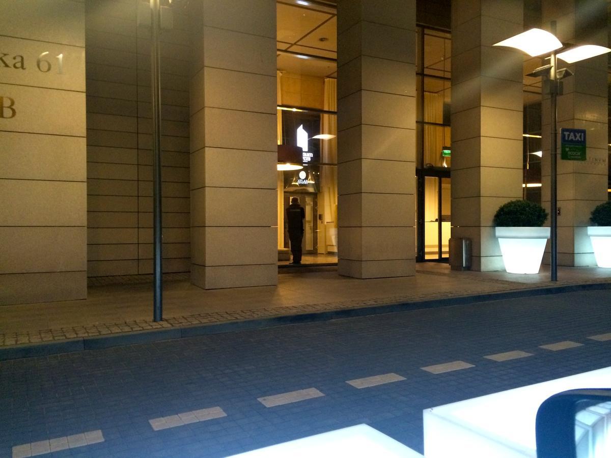 Platinum Residence Varşovia Exterior foto